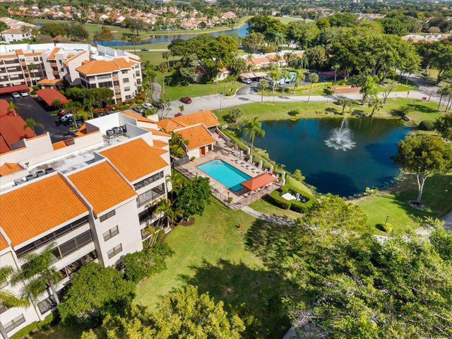 7507 La Paz Boulevard N101, Boca Raton, FL 33433