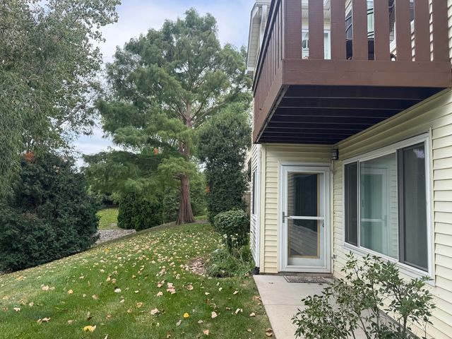 623 Mallard Court A1, Bartlett, IL 60103