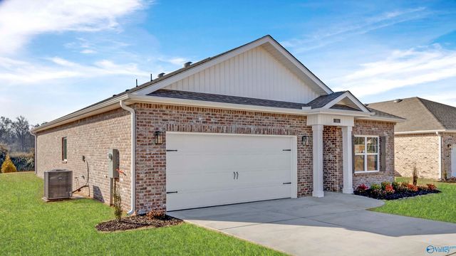 186 Bramble Creek Drive, Meridianville, AL 35759