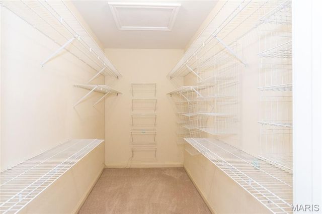 7917 Grantwood Cove Lane, Crestwood, MO 63123