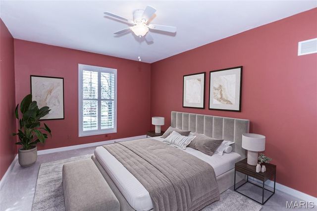 7917 Grantwood Cove Lane, Crestwood, MO 63123