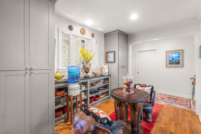 320 S 22nd Ave., Hattiesburg, MS 39401