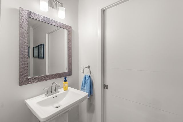 320 S 22nd Ave., Hattiesburg, MS 39401