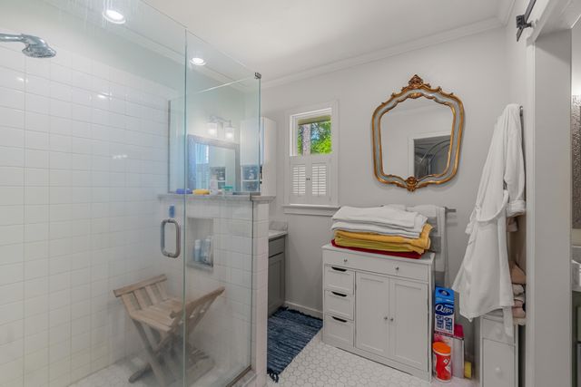 320 S 22nd Ave., Hattiesburg, MS 39401