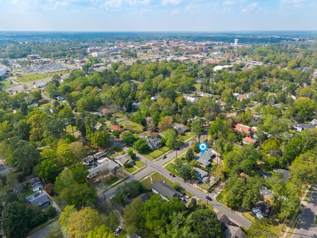 320 S 22nd Ave., Hattiesburg, MS 39401