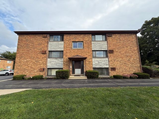 14 N Martha Street 5, Lombard, IL 60148