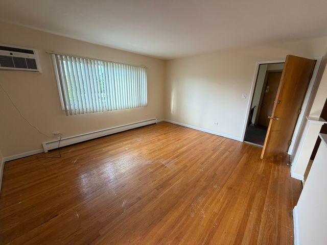 14 N Martha Street 5, Lombard, IL 60148