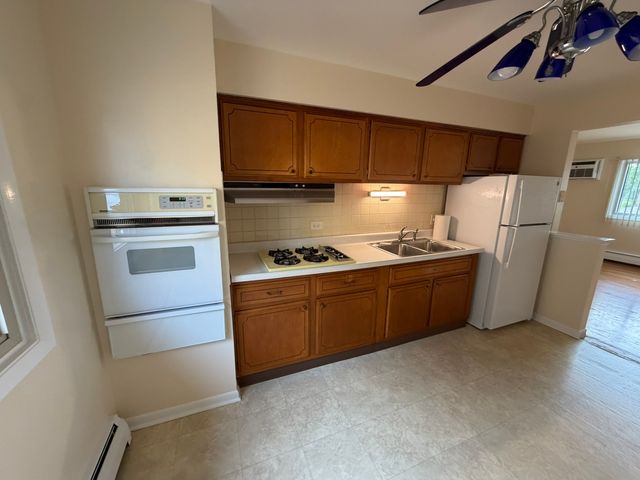 14 N Martha Street 5, Lombard, IL 60148
