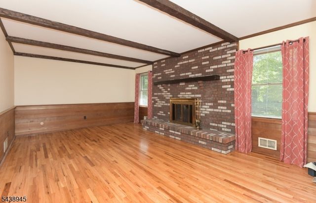 6 Dana Ct, South Brunswick Twp., NJ 08540