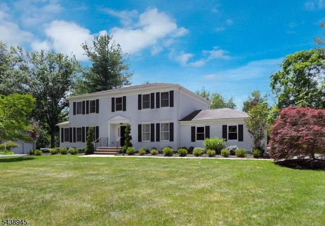 6 Dana Ct, South Brunswick Twp., NJ 08540