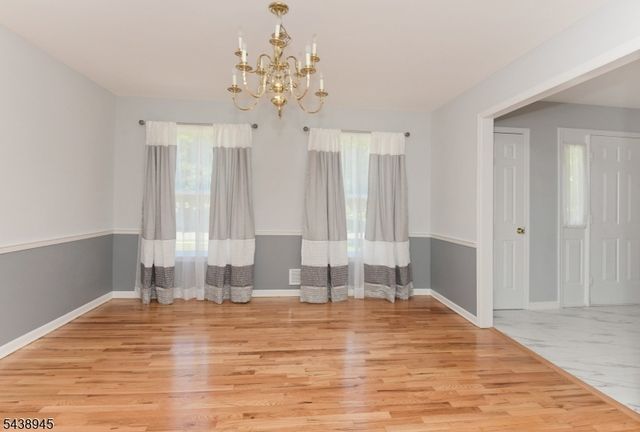 6 Dana Ct, South Brunswick Twp., NJ 08540
