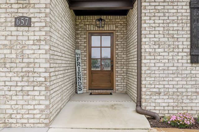 657 Josef Cir, Columbia, TN 38401