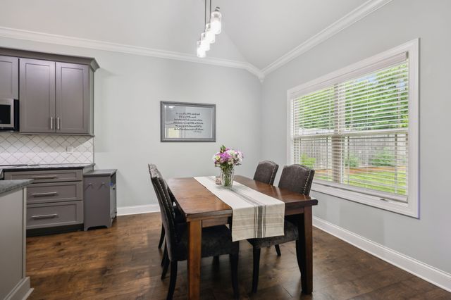 657 Josef Cir, Columbia, TN 38401