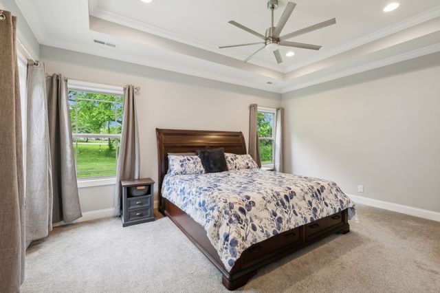 657 Josef Cir, Columbia, TN 38401