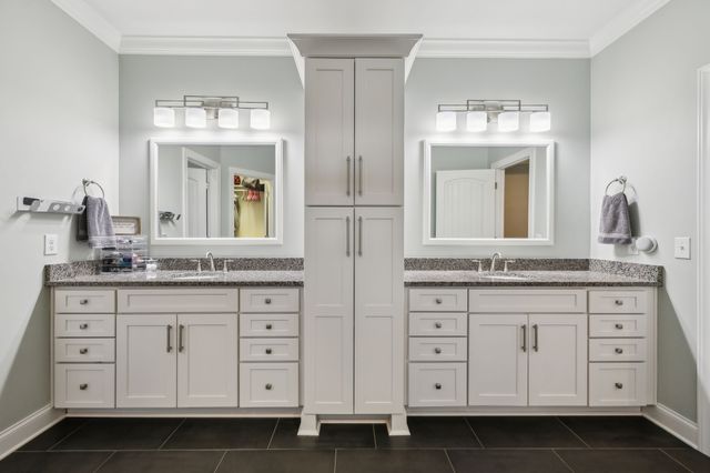 657 Josef Cir, Columbia, TN 38401