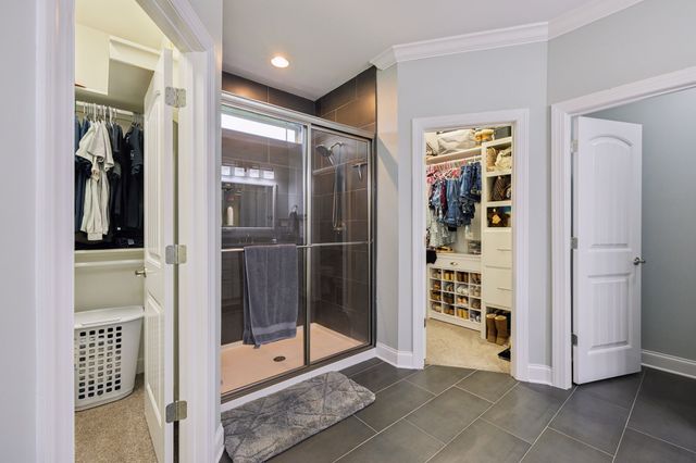 657 Josef Cir, Columbia, TN 38401