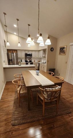 10195 Greentrail Drive, Boynton Beach, FL 33436