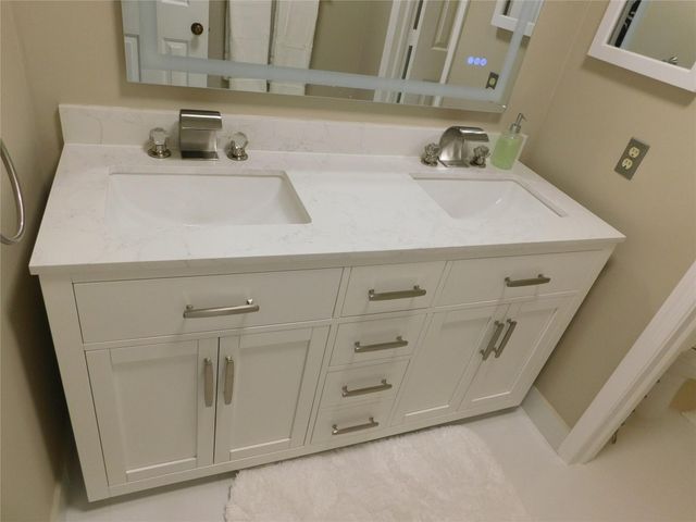 10195 Greentrail Drive, Boynton Beach, FL 33436