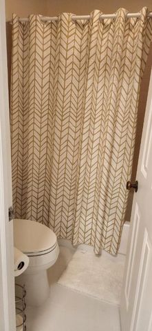 10195 Greentrail Drive, Boynton Beach, FL 33436