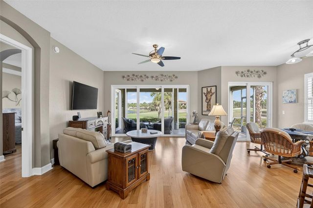 1351 EMERALD DUNES DRIVE 1351, Sun City Center, FL 33573