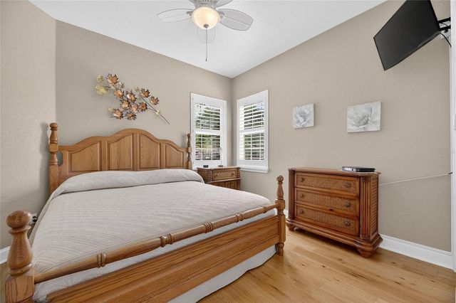 1351 EMERALD DUNES DRIVE 1351, Sun City Center, FL 33573