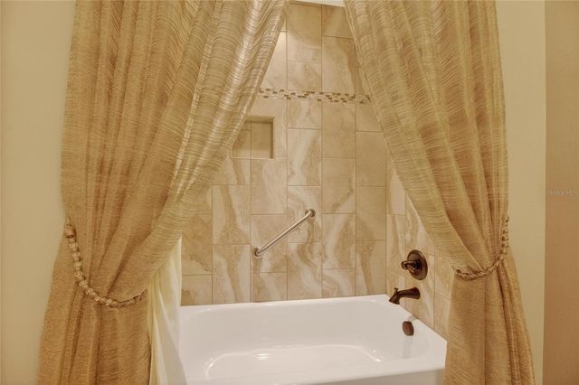 1351 EMERALD DUNES DRIVE 1351, Sun City Center, FL 33573