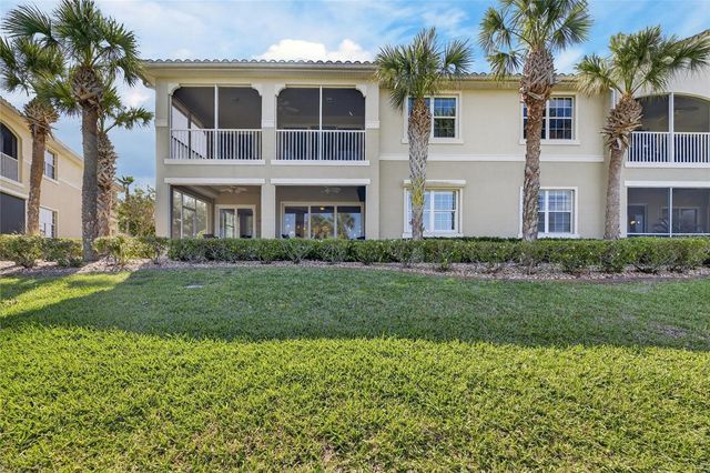 1351 EMERALD DUNES DRIVE 1351, Sun City Center, FL 33573