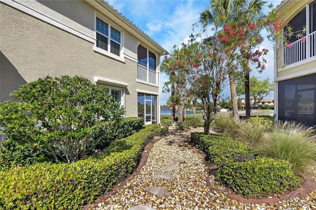 1351 EMERALD DUNES DRIVE 1351, Sun City Center, FL 33573