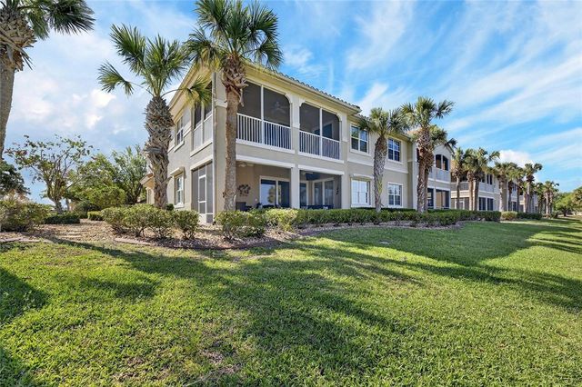 1351 EMERALD DUNES DRIVE 1351, Sun City Center, FL 33573
