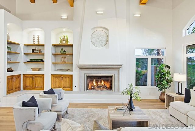 3993 Peony Dr., Fallbrook, CA 92028