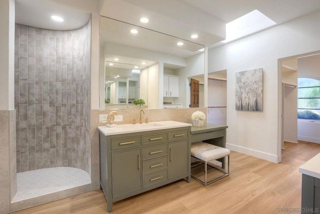 3993 Peony Dr., Fallbrook, CA 92028