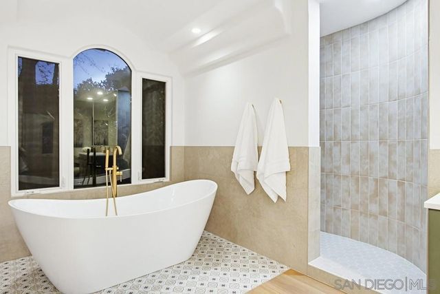 3993 Peony Dr., Fallbrook, CA 92028