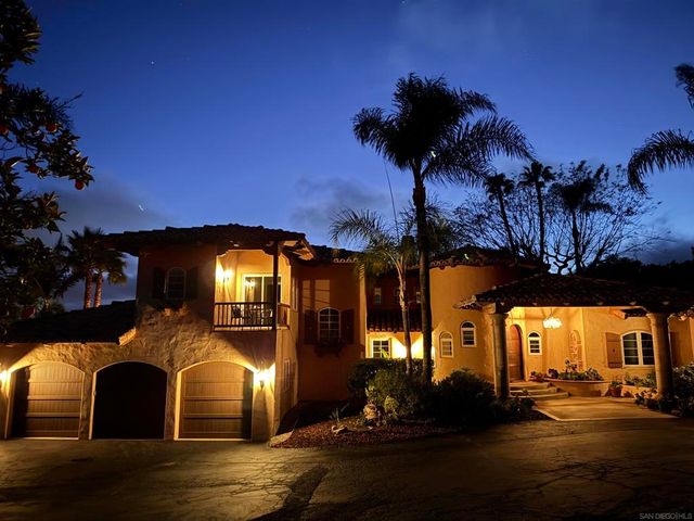 3993 Peony Dr., Fallbrook, CA 92028