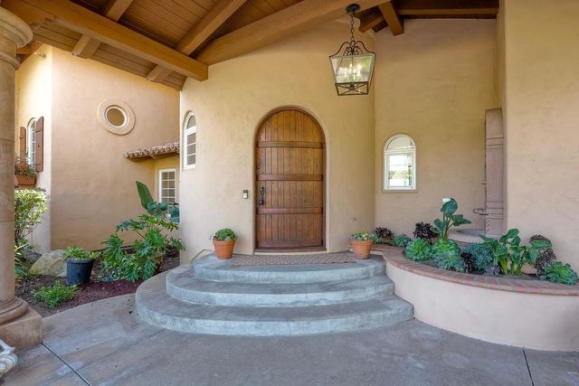 3993 Peony Dr., Fallbrook, CA 92028