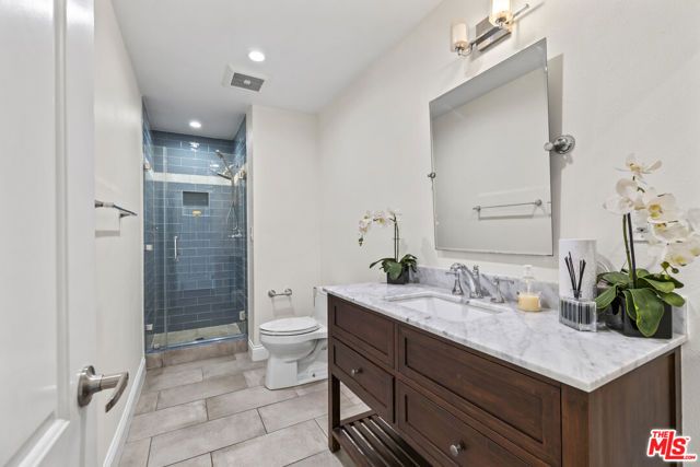 3804 Vista Linda Drive, Encino (los Angeles), CA 91316