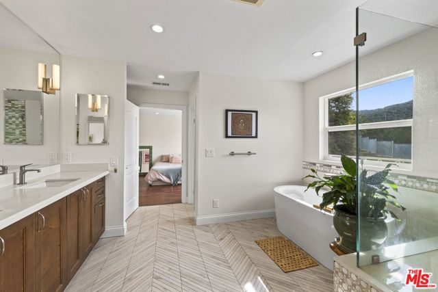 3804 Vista Linda Drive, Encino (los Angeles), CA 91316