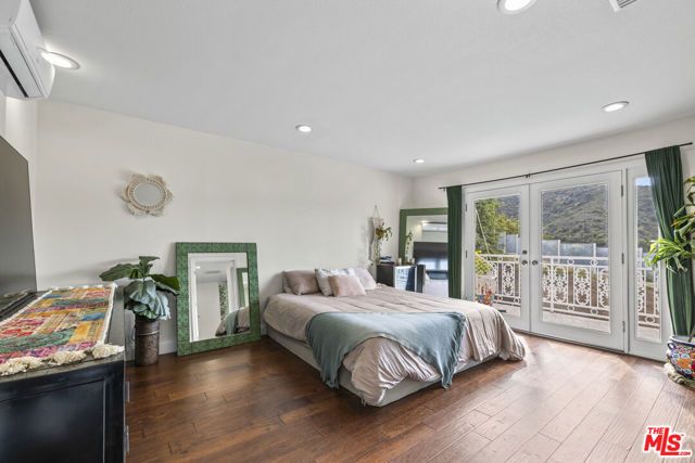 3804 Vista Linda Drive, Encino (los Angeles), CA 91316