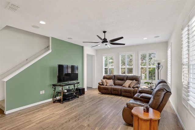 4473 BERRY OAK DRIVE, Apopka, FL 32712