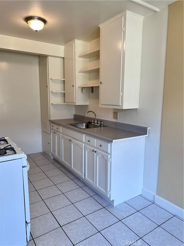5662 Fountain, Los Angeles, CA 90028