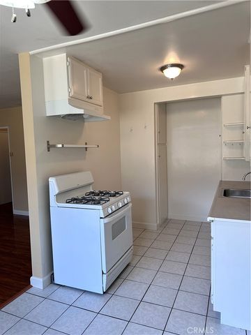 5662 Fountain, Los Angeles, CA 90028