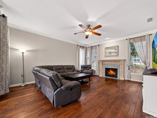 8730 Iliad, Universal City, TX 78148