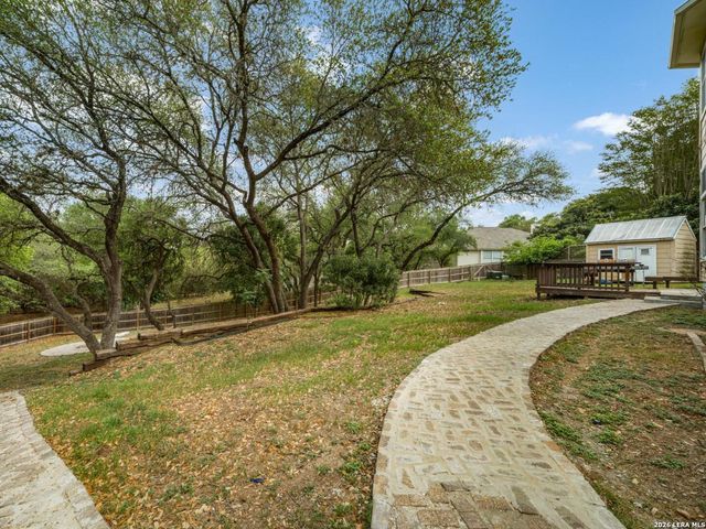 8730 Iliad, Universal City, TX 78148