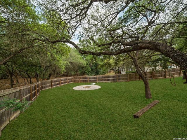 8730 Iliad, Universal City, TX 78148