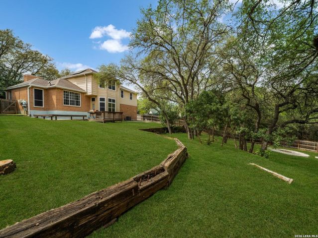 8730 Iliad, Universal City, TX 78148