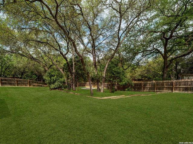 8730 Iliad, Universal City, TX 78148