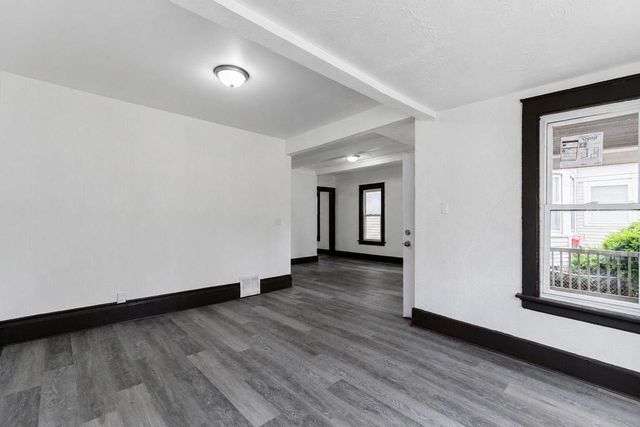 3358 N 25th STREET, Milwaukee, WI 53206