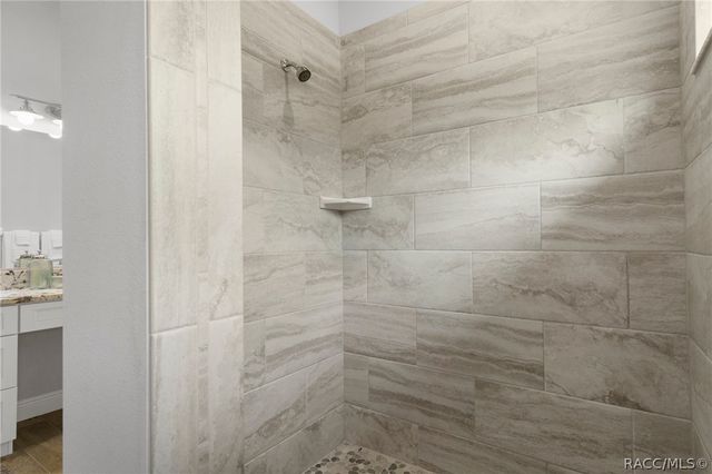 4464 N Elkcam Boulevard, Beverly Hills, FL 34465