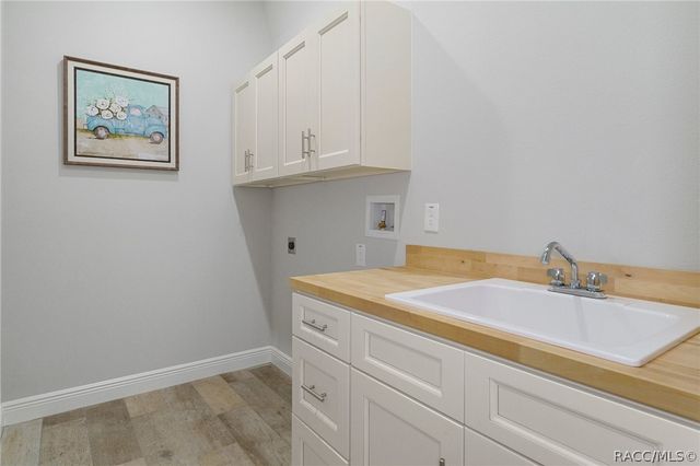 4464 N Elkcam Boulevard, Beverly Hills, FL 34465