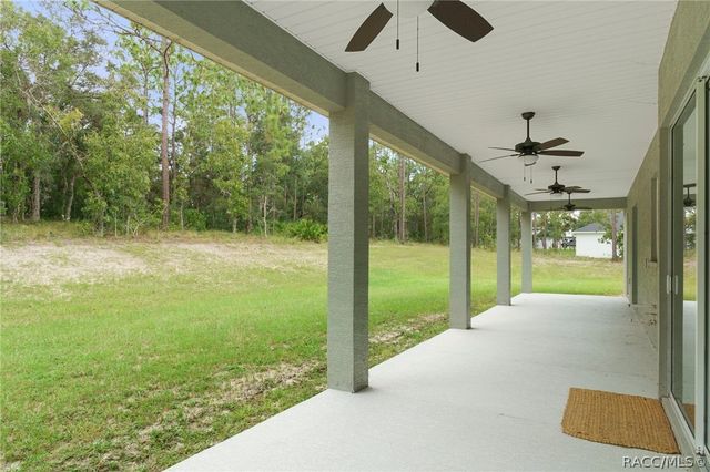 4464 N Elkcam Boulevard, Beverly Hills, FL 34465