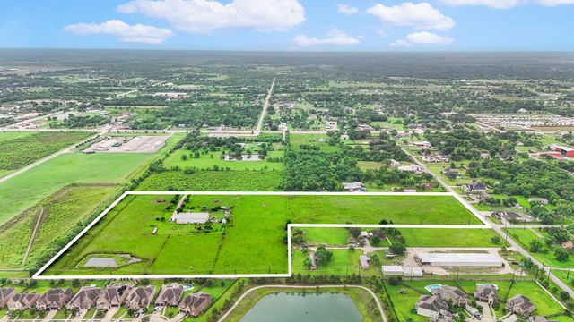 3525 Charles Avenue, Pearland, TX 77584